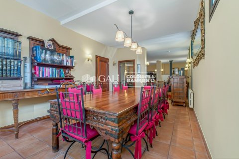 Villa pārdošanā Principado De Andorra (Ninguna Poblacion Tiene C.P.), Lleida, Spānijā 5 istabas, 370 m2 Nr. 157162 - attēls 12