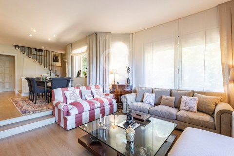 Townhouse à vendre à Begur, Girona, Espagne, 4 chambres, 205 m2 No. 157163 - photo 7