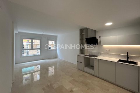 Apartment for sale in Alicante, Spain 2 bedrooms, 93 sq.m. No. 148824 - photo 7