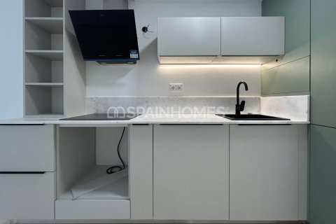 Penthouse for sale in Alicante, Spain 2 bedrooms, 99 sq.m. No. 148825 - photo 10