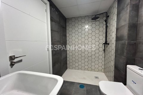 Penthouse for sale in Alicante, Spain 2 bedrooms, 99 sq.m. No. 148825 - photo 18