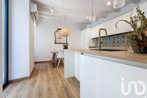 Dom w Vilanova i la Geltru, Barcelona, Hiszpania 4 sypialnie, 188 mkw. nr 153328 – zdjęcie 12