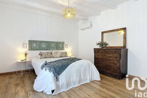 Dom w Vilanova i la Geltru, Barcelona, Hiszpania 4 sypialnie, 188 mkw. nr 153328 – zdjęcie 17