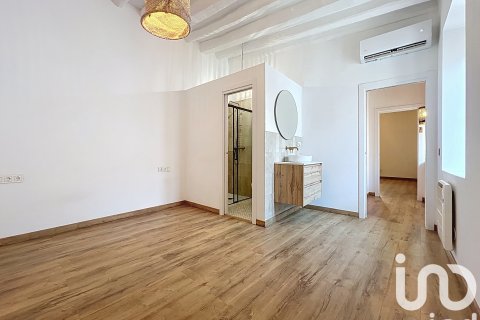 Dom w Vilanova i la Geltru, Barcelona, Hiszpania 4 sypialnie, 188 mkw. nr 153328 – zdjęcie 24