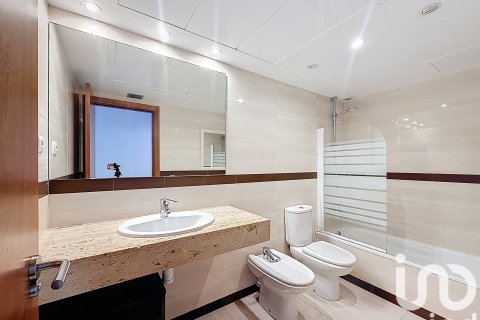 Huoneisto myytävänä Montgat, Barcelona, Espanja, 2 makuuhuonetta, 76 m2 No. 153326 - kuva 19