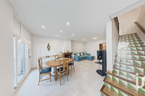 Villetta a schiera a El Vendrell, Tarragona, Spagna 3 camere da letto, 96 mq. N° 153325