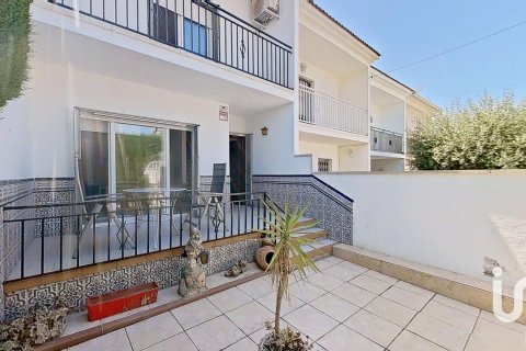 Townhouse for sale in El Vendrell, Tarragona, Spain 3 bedrooms, 96 sq.m. No. 153325 - photo 7