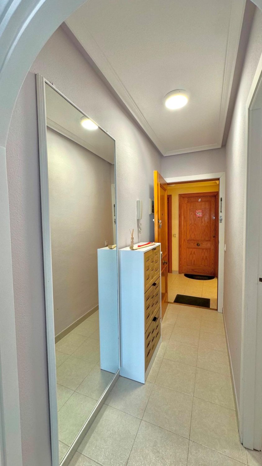 Apartment in Torrevieja, Alicante, Spain 2 bedrooms, 60 sq.m. No. 183084