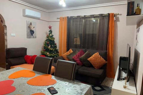 Apartamento en Alicante, España 2 dormitorios, 71 m2 No. 182909