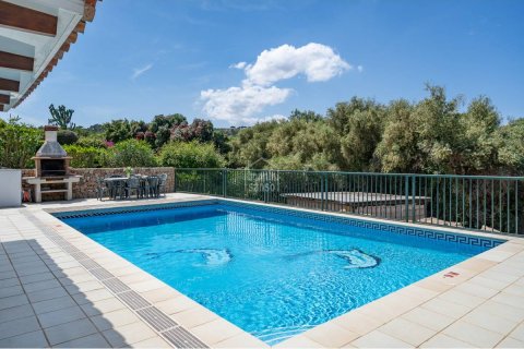 Villa for sale in Port d'Addaya, Menorca, Spain 6 bedrooms, 269 sq.m. No. 166594 - photo 5