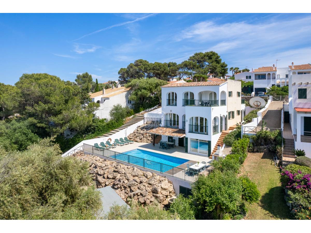 Villa in Port d'Addaya, Menorca, Spain 6 bedrooms, 269 sq.m. No. 166594