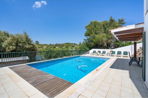 Villa for sale in Port d'Addaya, Menorca, Spain 6 bedrooms, 269 sq.m. No. 166594 - photo 11