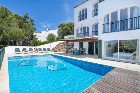 Villa for sale in Port d'Addaya, Menorca, Spain 6 bedrooms, 269 sq.m. No. 166594 - photo 6