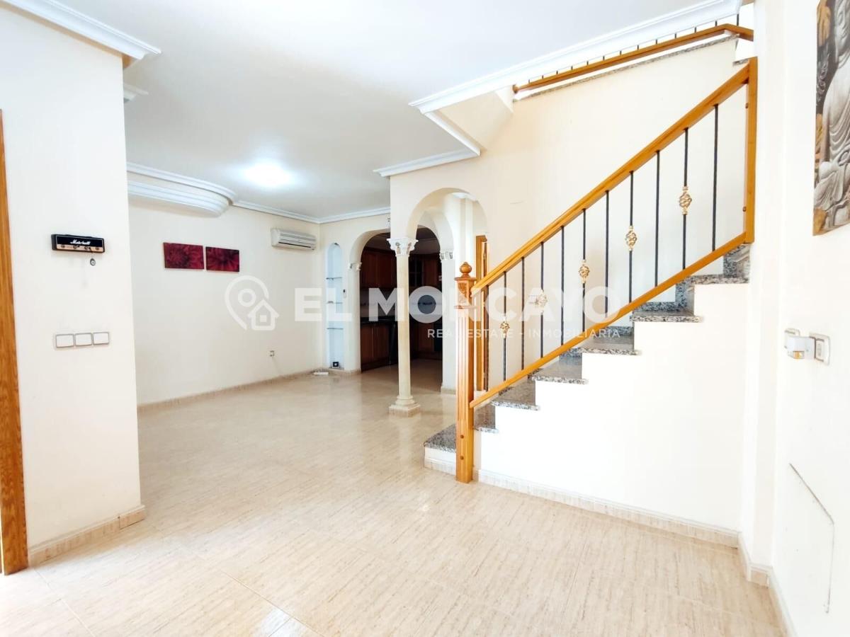 House in Guardamar del Segura, Alicante, Spain 3 bedrooms, 92 sq.m. No. 148997