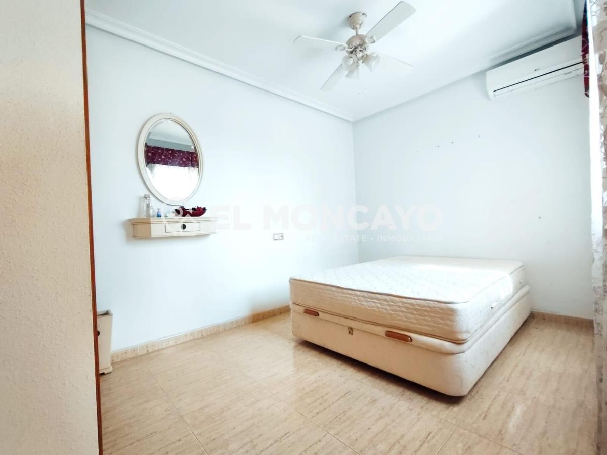 House in Guardamar del Segura, Alicante, Spain 3 bedrooms, 92 sq.m. No. 148997