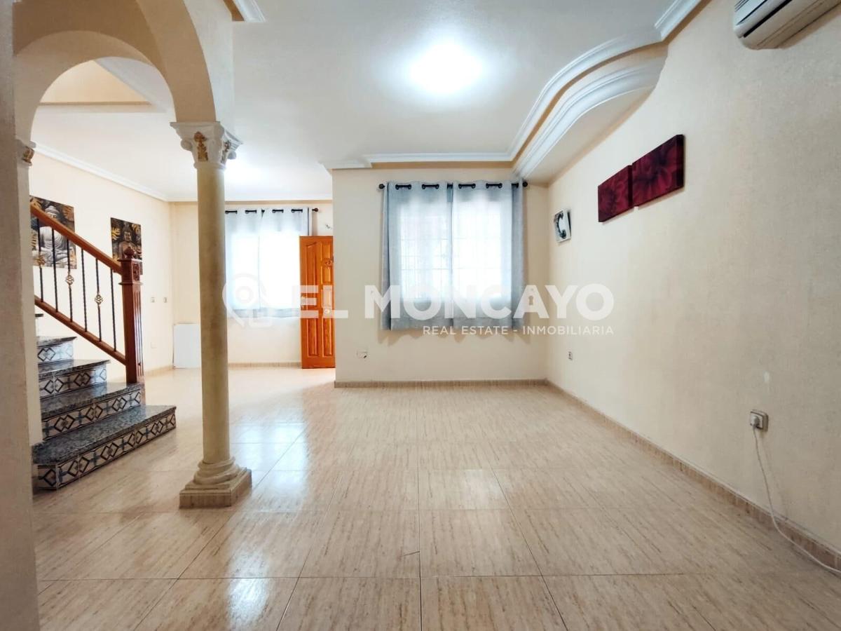 House in Guardamar del Segura, Alicante, Spain 3 bedrooms, 92 sq.m. No. 148997