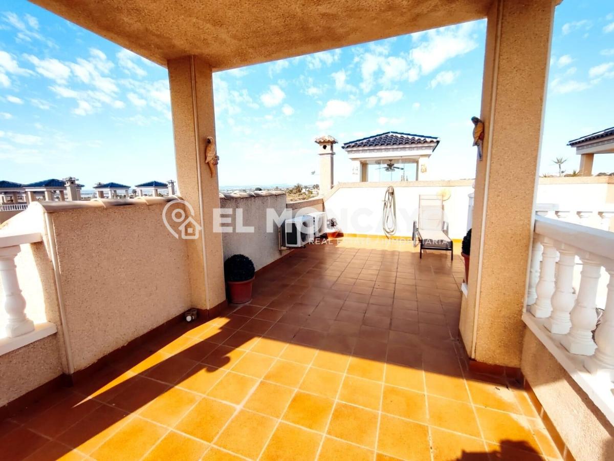 House in Guardamar del Segura, Alicante, Spain 3 bedrooms, 92 sq.m. No. 148997
