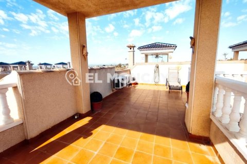 Продажа дома в Гуардамар-дель-Сегура, Аликанте, Испания 3 спальни, 92м2 №148997 - фото 25