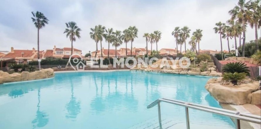 Māja Gran Alacant, Alicante, Spānijā 3 istabas, 110 m2 Nr. 148993