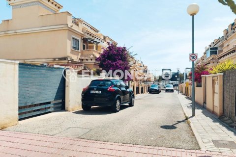 House à vendre à Alicante, Espagne, 3 chambres, 76 m2 No. 148994 - photo 30