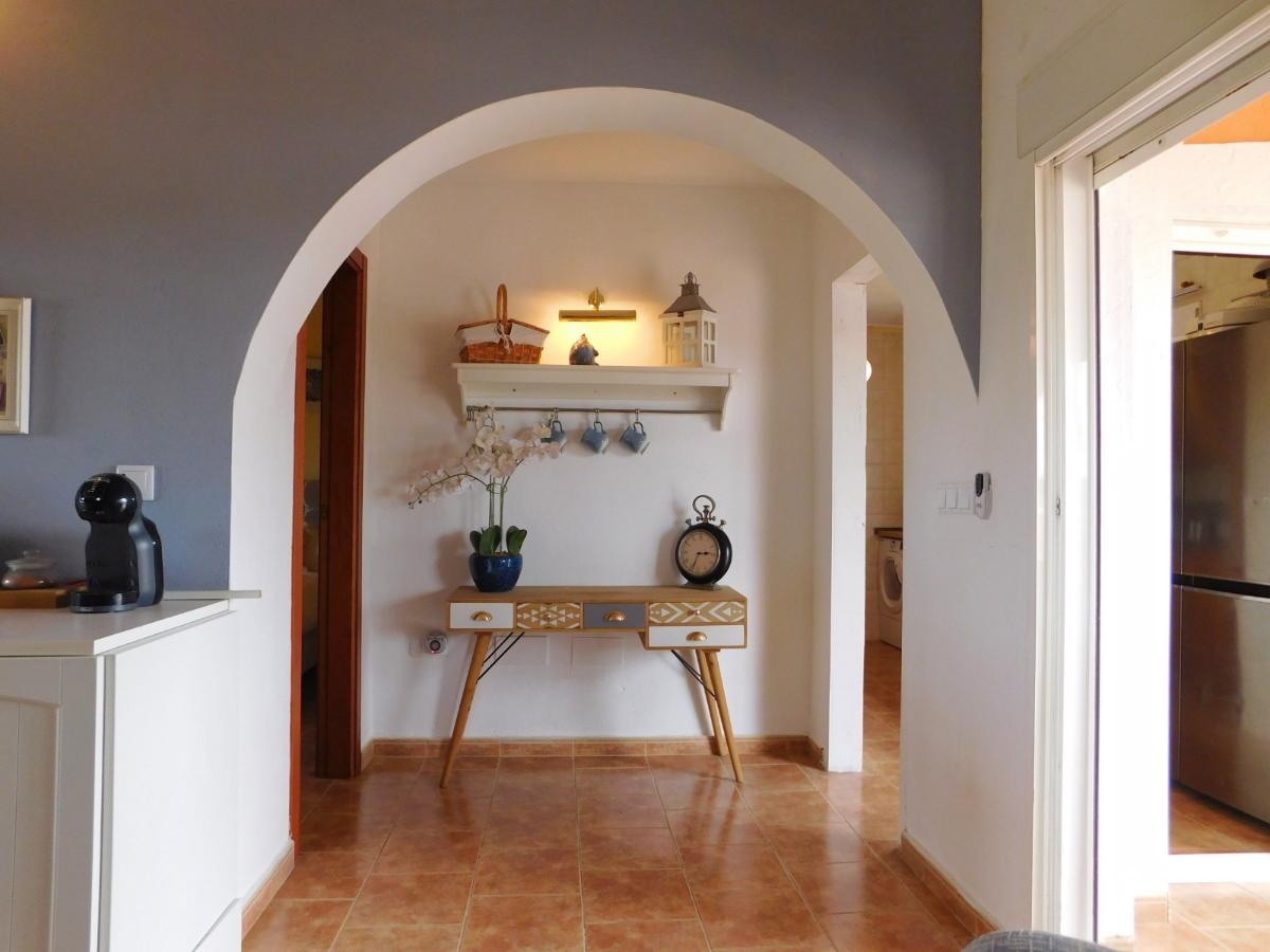 Villa i Alicante, Spanien 3 sovrum, 239 kvm. Nr. 148998
