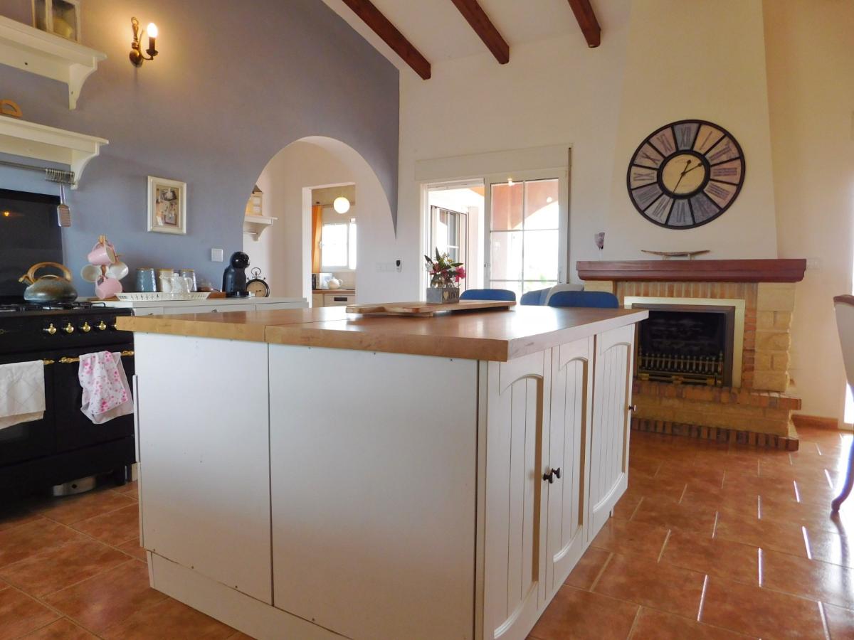 Villa i Alicante, Spanien 3 sovrum, 239 kvm. Nr. 148998