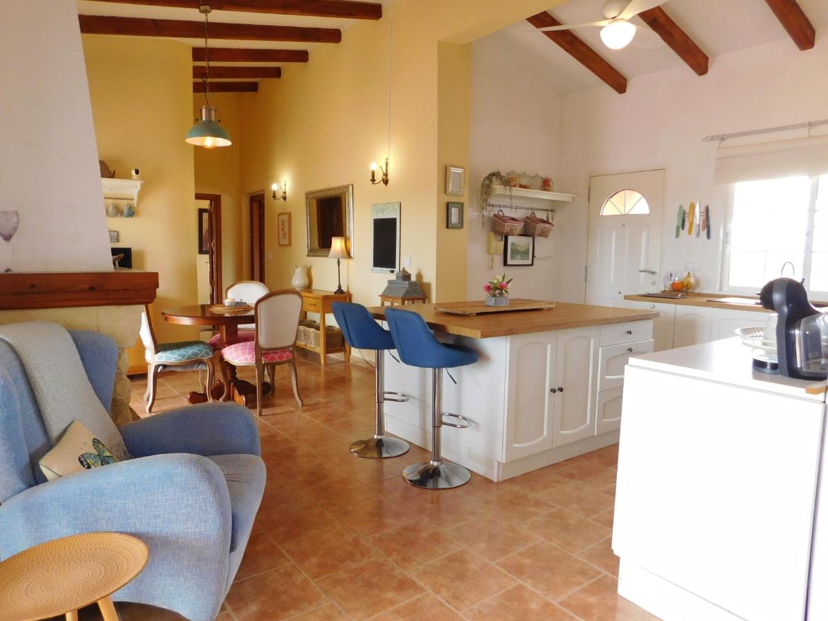 Villa i Alicante, Spanien 3 sovrum, 239 kvm. Nr. 148998