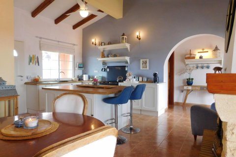 Villa en venta en Alicante, España 3 dormitorios, 239 m2 No. 148998 - foto 24