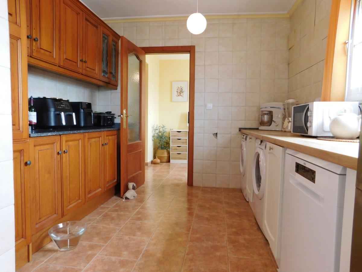 Villa i Alicante, Spanien 3 sovrum, 239 kvm. Nr. 148998