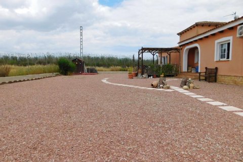 Villa en venta en Alicante, España 3 dormitorios, 239 m2 No. 148998 - foto 6