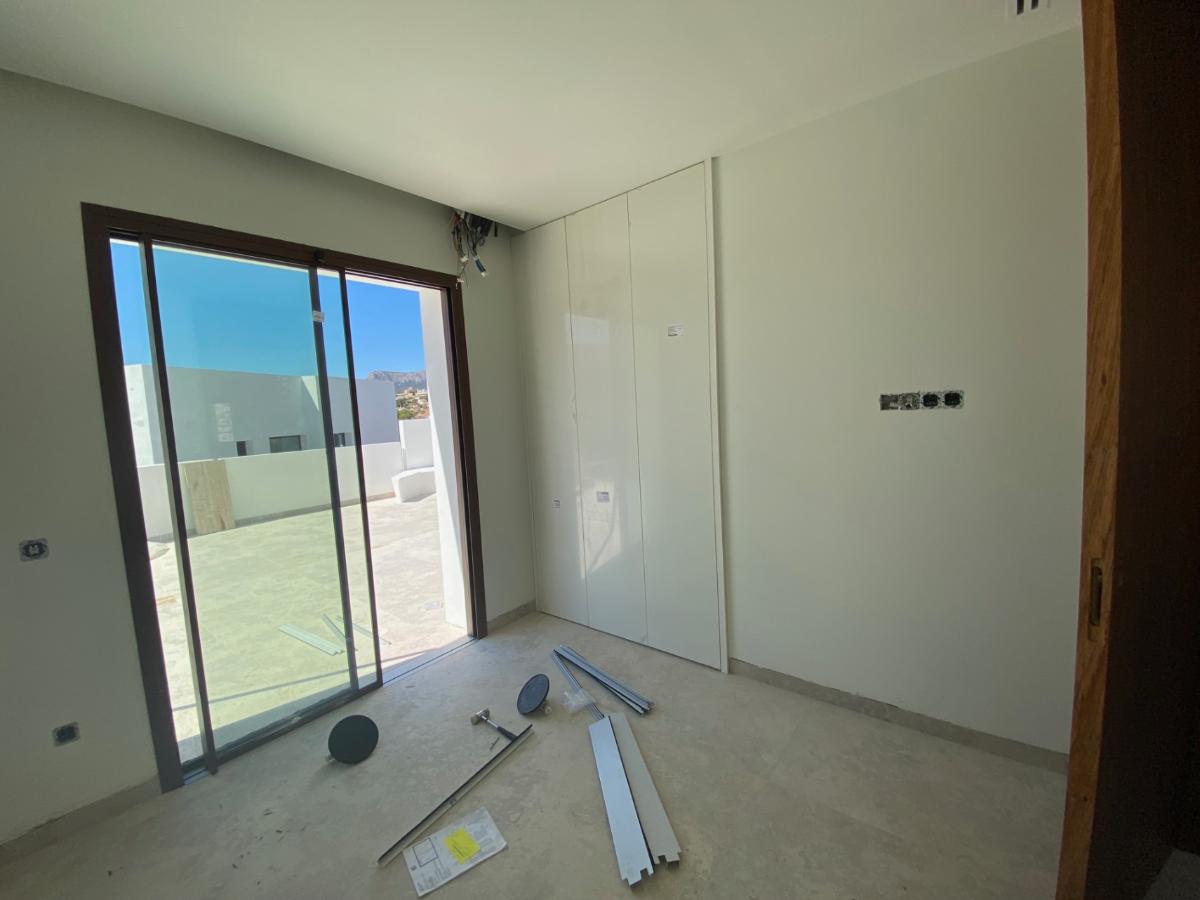 Villa in Calpe, Alicante, Spain 4 bedrooms, 377 sq.m. No. 148996
