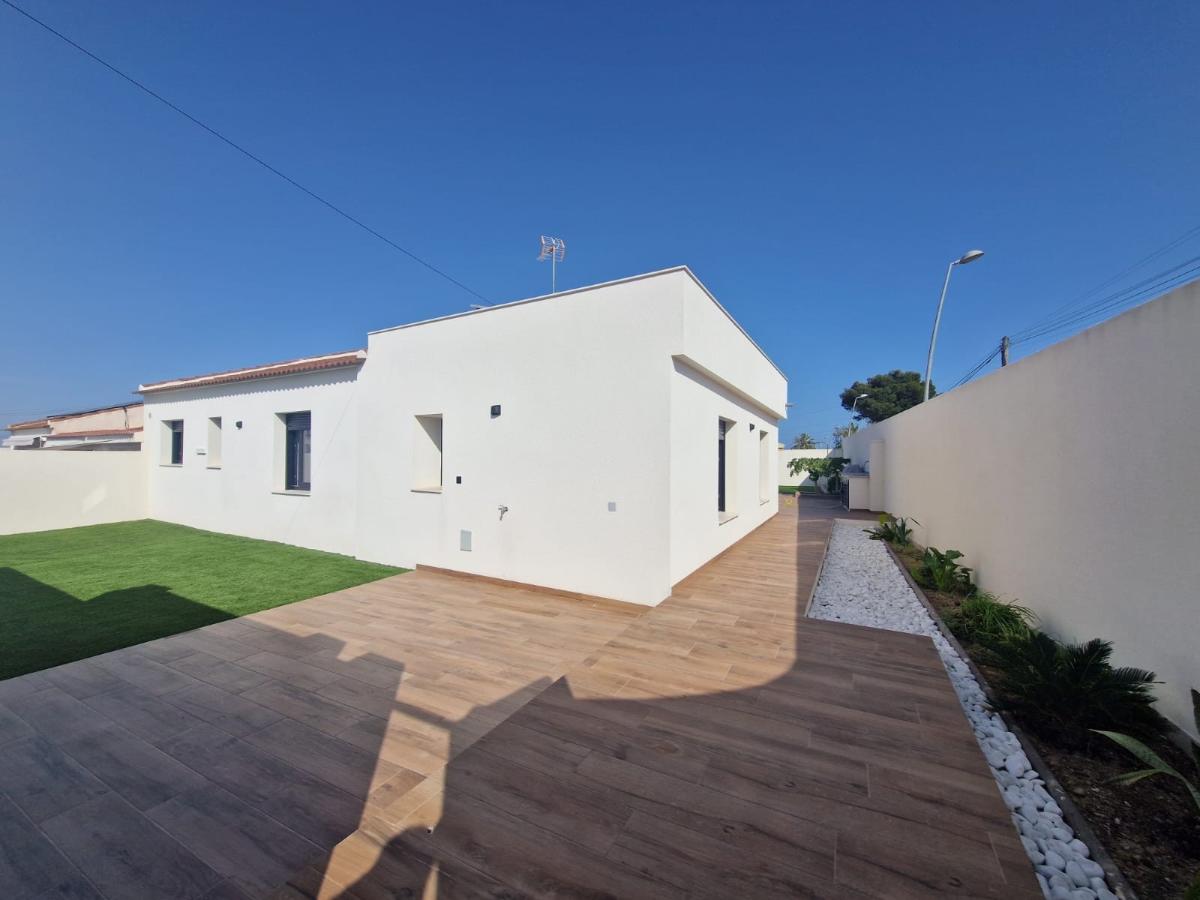 Villa en Alicante, España 3 dormitorios, 100 m2 No. 148995
