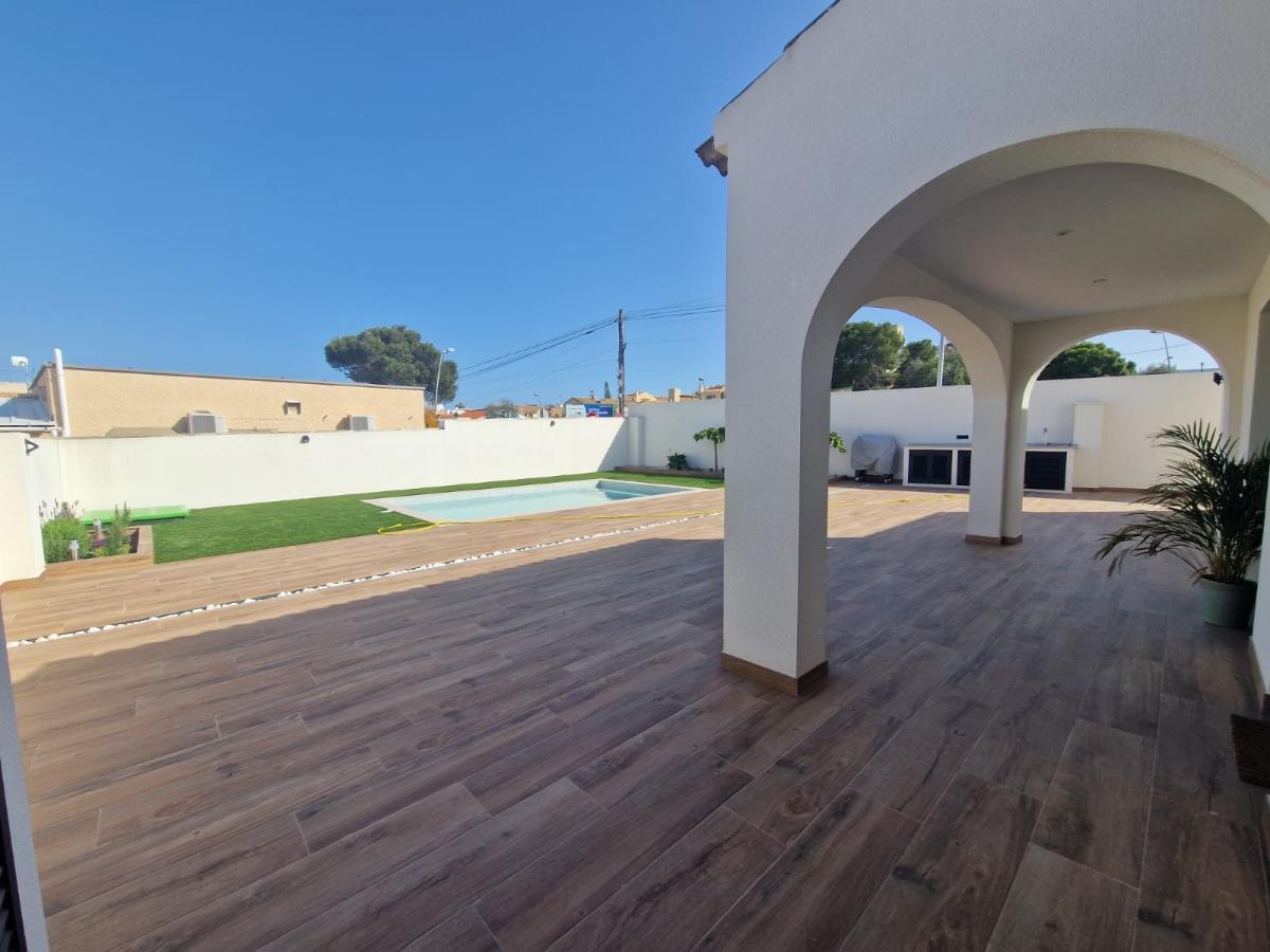 Villa en Alicante, España 3 dormitorios, 100 m2 No. 148995