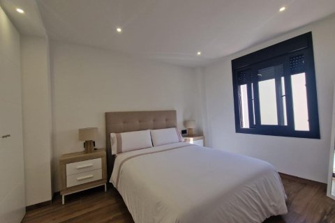 Willa w Alicante, Hiszpania 3 sypialnie, 100 mkw. nr 148995 – zdjęcie 10