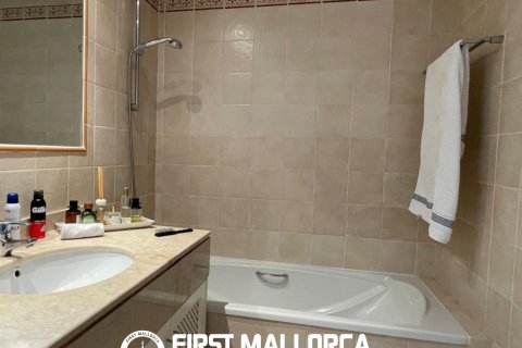Dzīvoklis pārdošanā Nova Santa Ponsa, Mallorca, Spānijā 2 istabas, 130 m2 Nr. 193342 - attēls 18