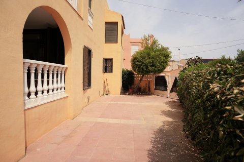 Talo myytävänä Torrevieja, Alicante, Espanja, 2 makuuhuonetta, 83 m2 No. 193362 - kuva 9