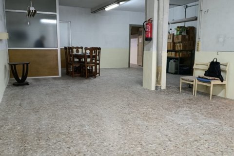 Lokal usługowy w Elche, Alicante, Hiszpania 1 sypialnia, 119 mkw. nr 185477 – zdjęcie 3