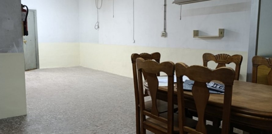 Lokal usługowy w Elche, Alicante, Hiszpania 1 sypialnia, 119 mkw. nr 185477