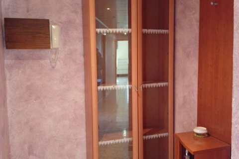Apartment for sale in Mora d'Ebre, Tarragona, Spain 4 bedrooms, 119 sq.m. No. 185482 - photo 5