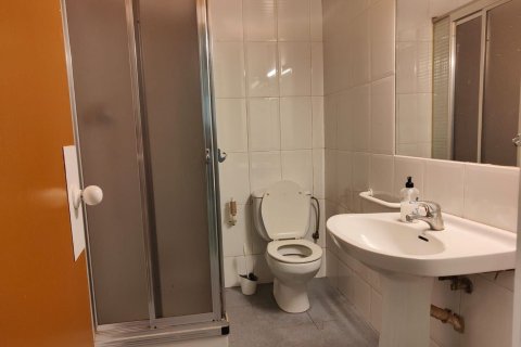 Commercial property à vendre à L'Hospitalet de Llobregat, Barcelona, Espagne, 200 m2 No. 167353 - photo 5