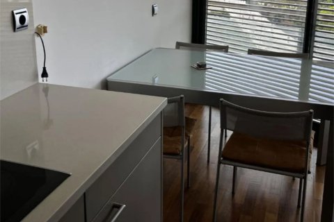 Apartment à vendre à Barcelona, Espagne, 2 chambres, 73 m2 No. 167347 - photo 9