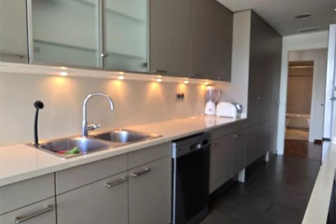 Apartment à vendre à Barcelona, Espagne, 2 chambres, 73 m2 No. 167347 - photo 4