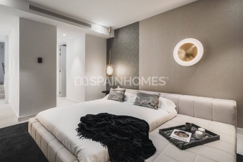 Villa zum Verkauf Estepona, Malaga, Spanien 4 Schlafzimmer, 384 m2 Nr. 52787 - Foto 24