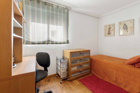 Appartamento in vendita Torrevieja, Alicante, Spagna 3 camere da letto, 109 mq. N° 119388 - foto 12