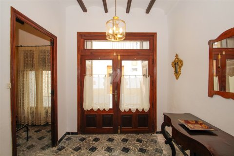 Kamienica w Benissa, Alicante, Hiszpania 7 sypialni, 330 mkw. nr 183684 – zdjęcie 3