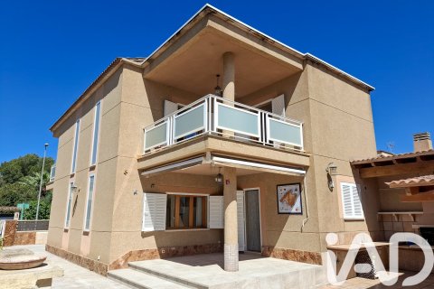 Hus i Llucmajor, Mallorca, Spanien 3 sovrum, 334 kvm. Nr. 172308