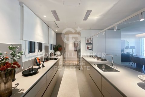 Продажа квартиры в Барселона, Испания 2 спальни, 137м2 №160302 - фото 5