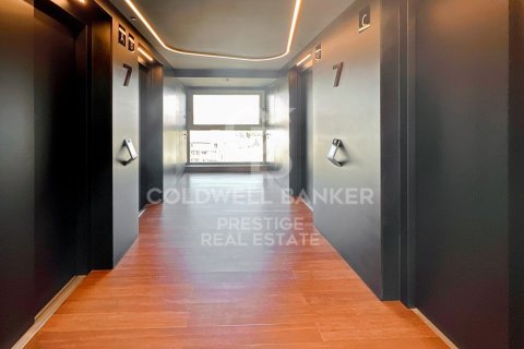 Huoneisto myytävänä Barcelona, Espanja, 1 makuuhuone, 100 m2 No. 160304 - kuva 10
