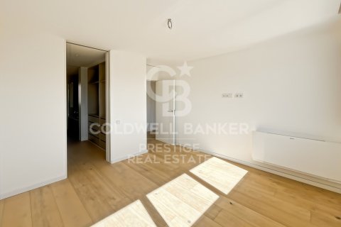 Продажа пентхауса в Барселона, Испания 2 спальни, 122м2 №160299 - фото 23