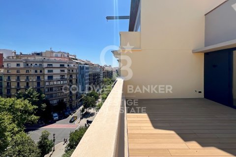 Продажа пентхауса в Барселона, Испания 2 спальни, 122м2 №160299 - фото 5